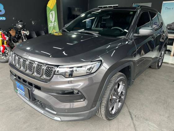 JEEP COMPASS 1.3 T270 TURBO FLEX LONGITUDE AT6 JEEP COMPASS 1.3 T270 TURBO FLEX LONGITUDE AT6